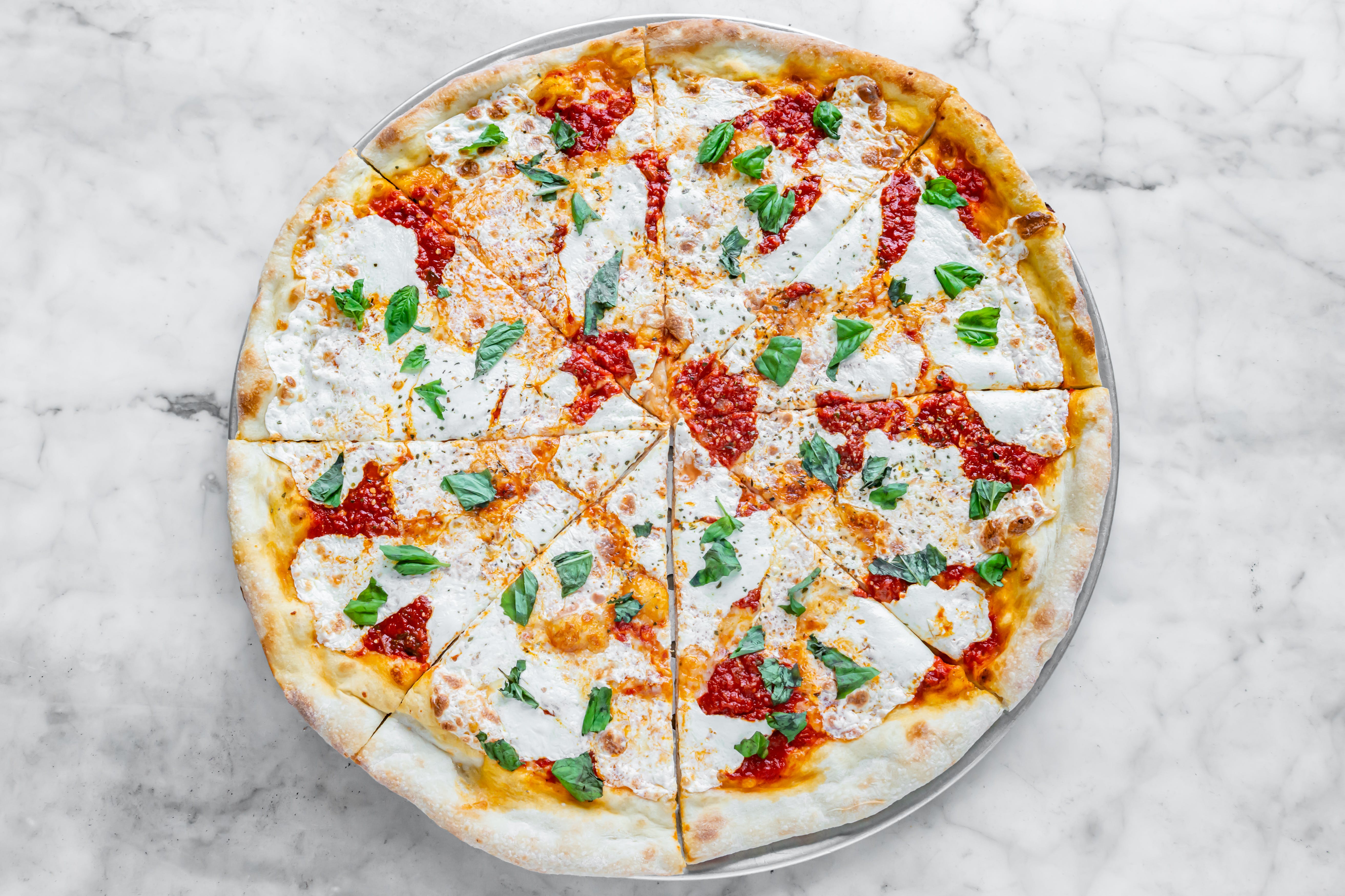 Order Fresh Mozzarella Pizza - Medium (6 Slices) food online from Corato pizza i store, Ridgewood on bringmethat.com