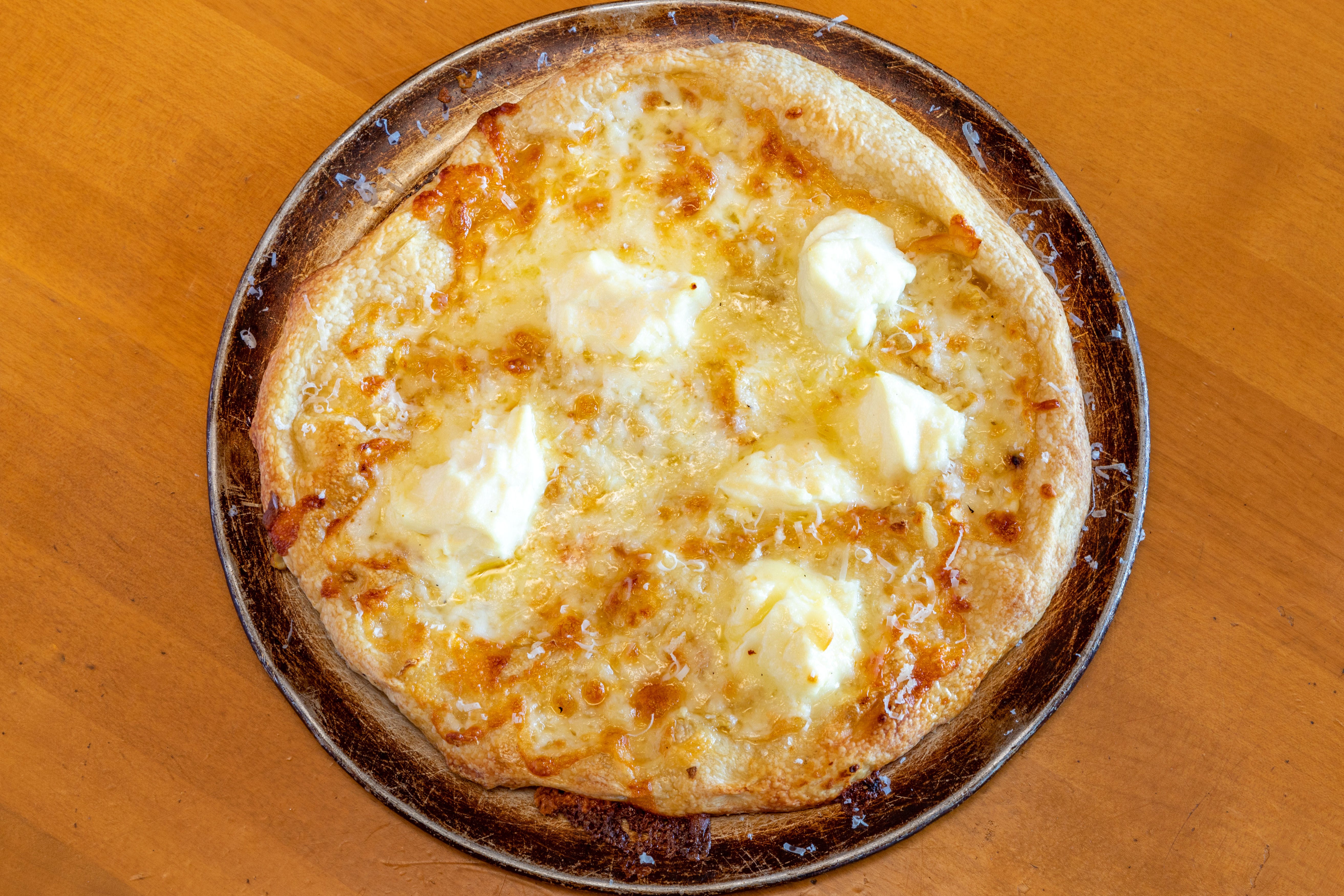 Order White Pizza - Personal 10" food online from Paradise Valley Pizza store, Phoenix on bringmethat.com
