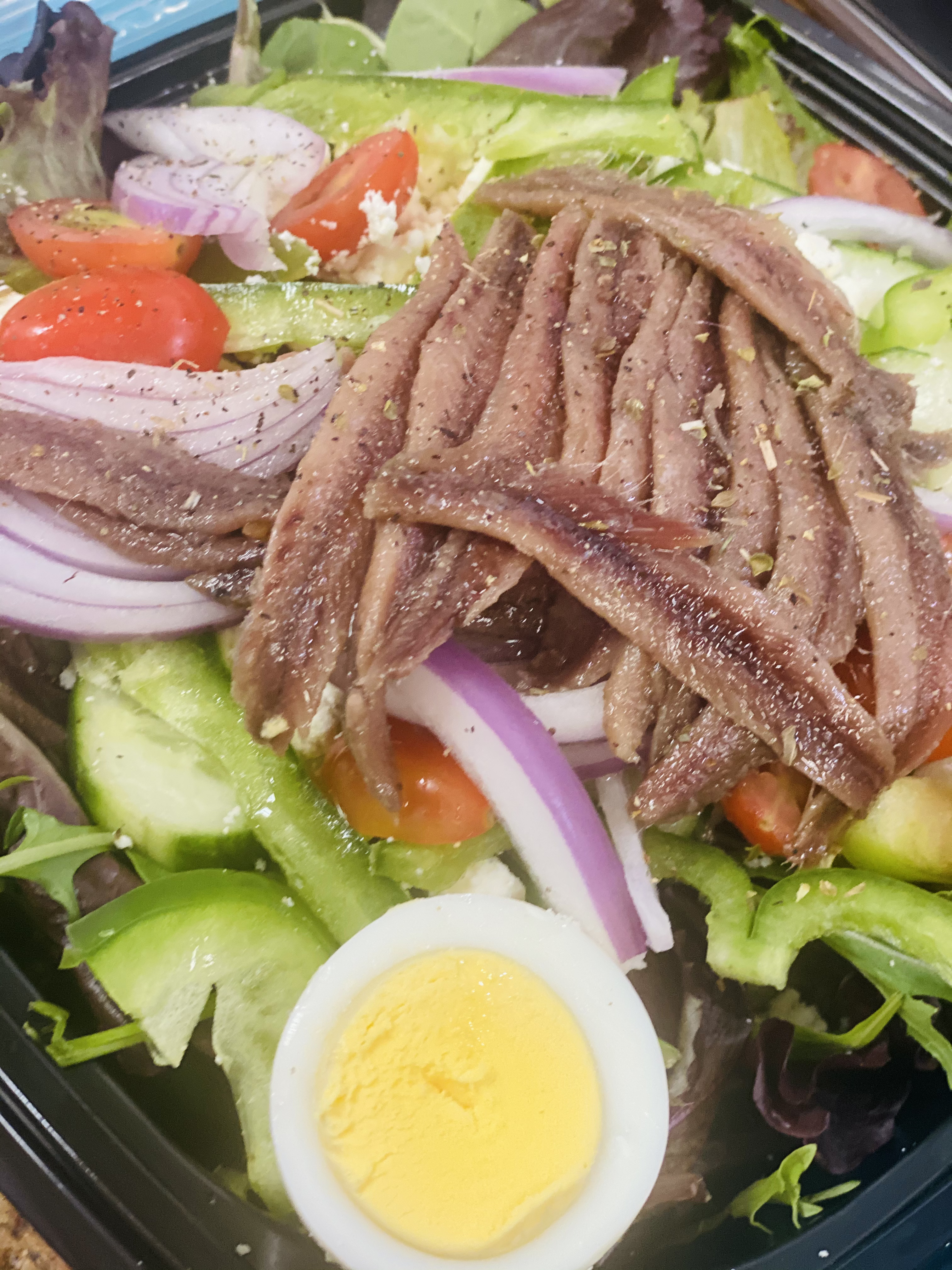 Order Greek Salad food online from Rosario's store, Philadelphia on bringmethat.com