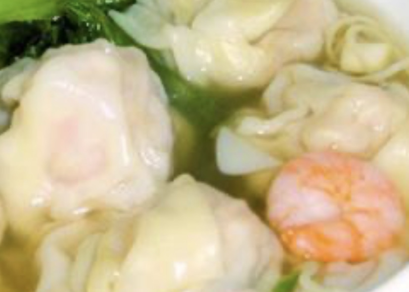 Order House Wonton Soup food online from Tra Ling Oriental Cafe store, Boulder on bringmethat.com