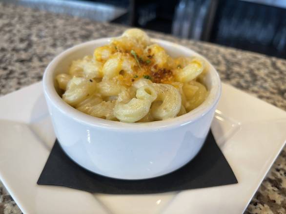 Order Mac & Cheese food online from The Pint Room store, Littleton on bringmethat.com