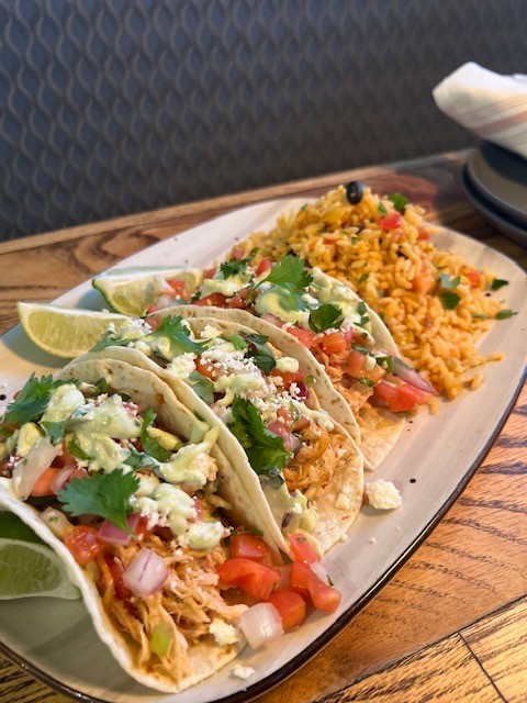 Order Street Tacos food online from Bonfire Grille store, Milford on bringmethat.com