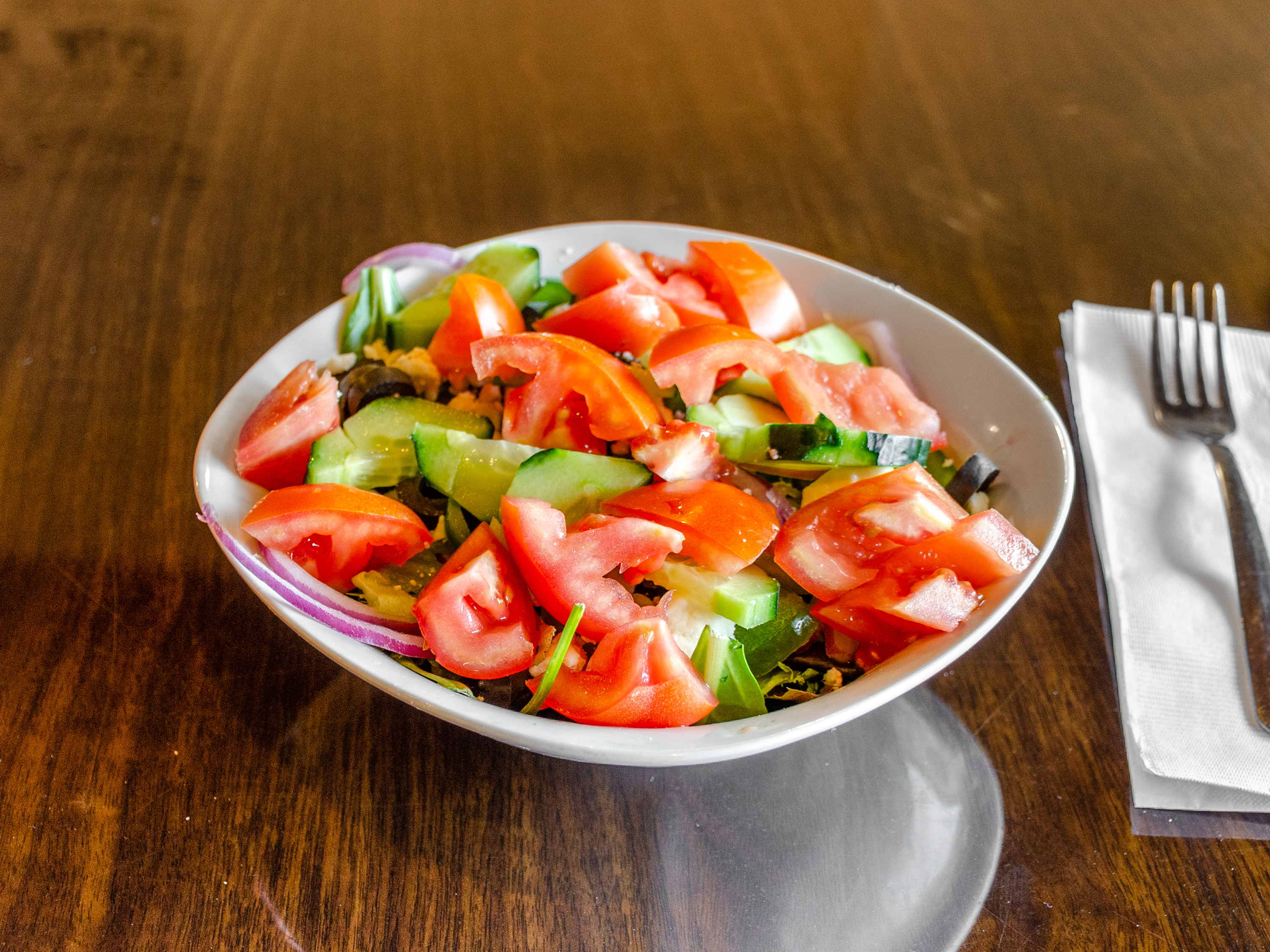 Order Greek Salad food online from Parkway Express Pizza, Subs, & More store, Lafayette on bringmethat.com