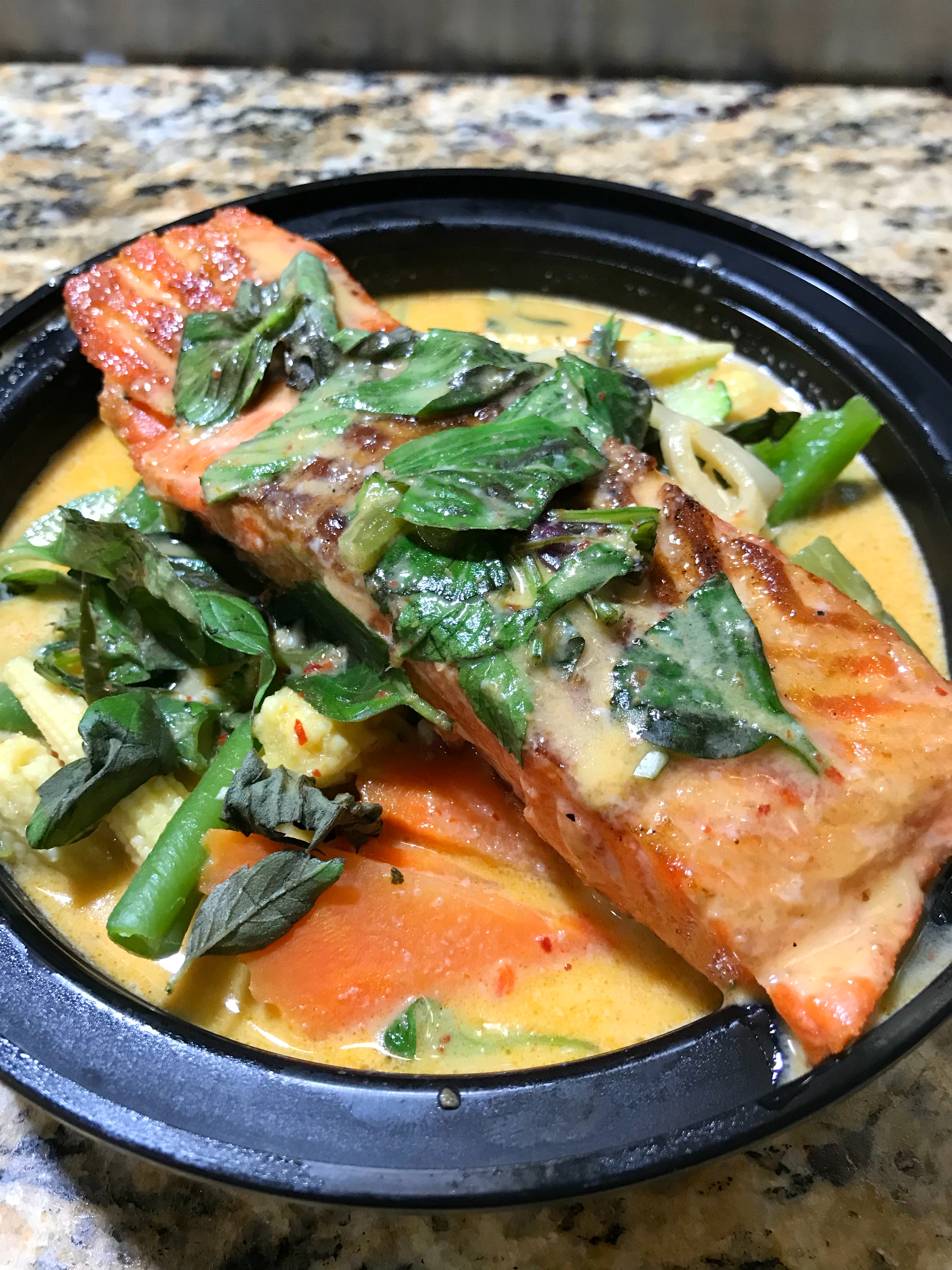 Order Salmon Red Curry food online from Thai Fusion Kitchen store, Folsom on bringmethat.com