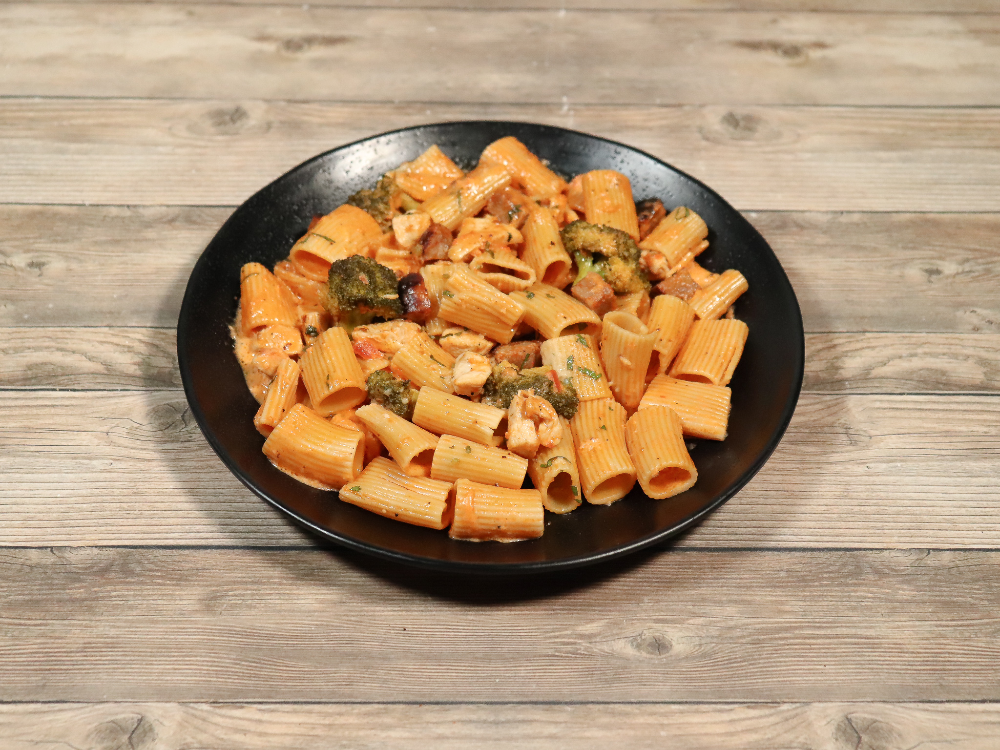 Order Rigatoni  with Chicken and Spicy Sausage food online from Full Shilling store, New York on bringmethat.com