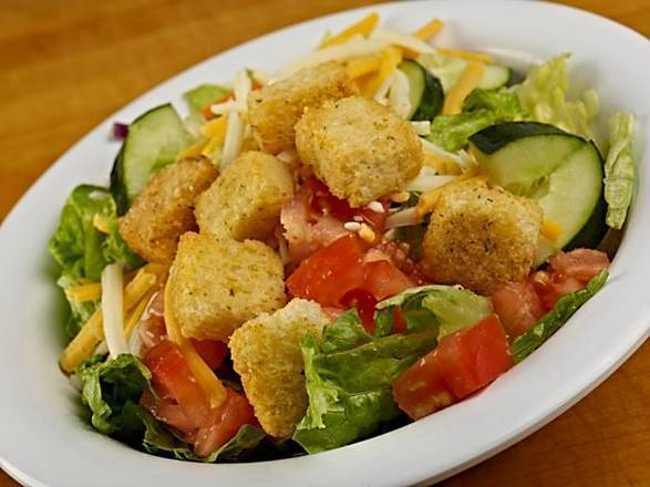Order Garden Salad food online from Beef 'O' Brady's store, Dothan on bringmethat.com