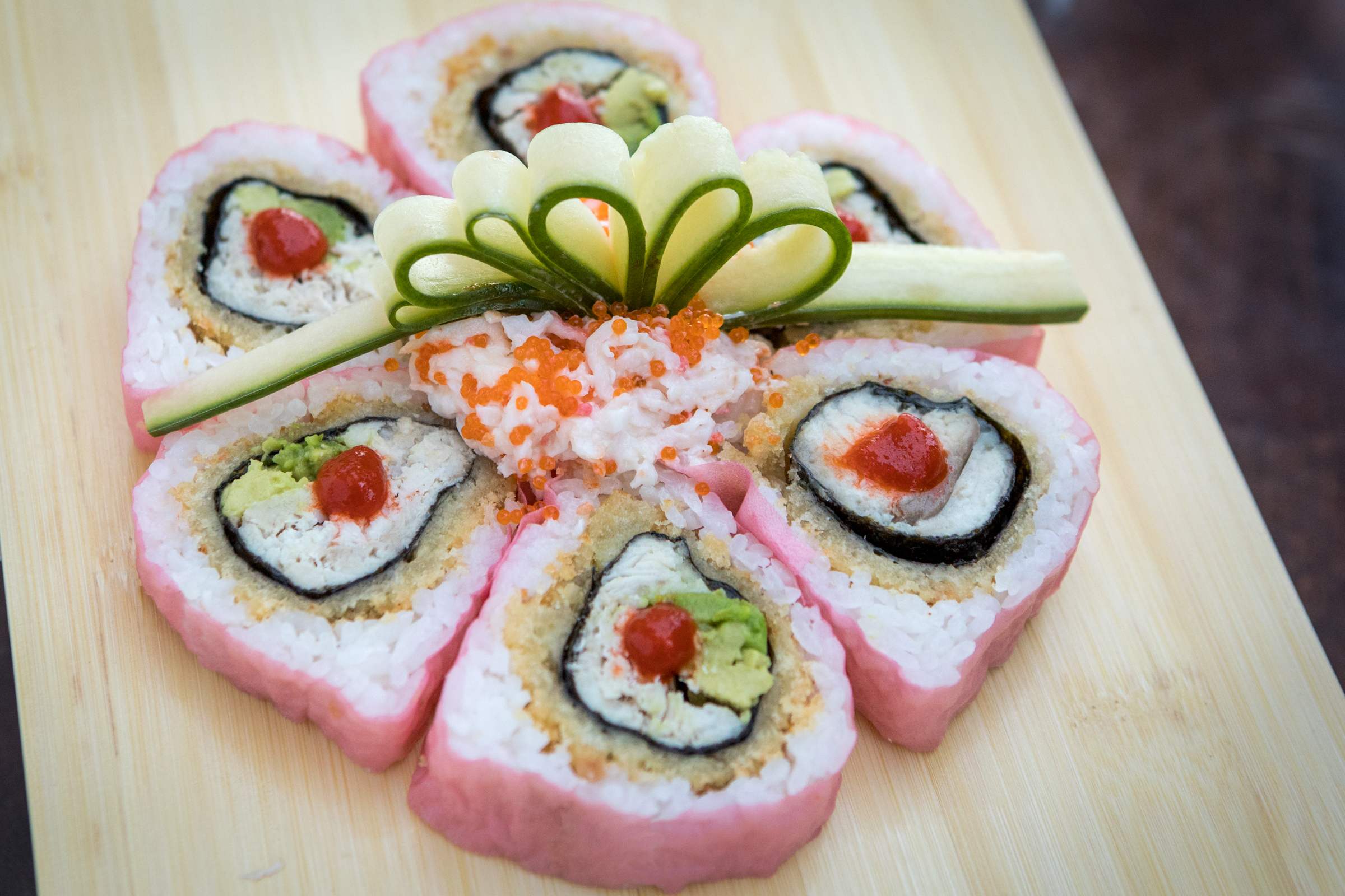 Order Yo Roll food online from Yo Sushi store, Alameda on bringmethat.com