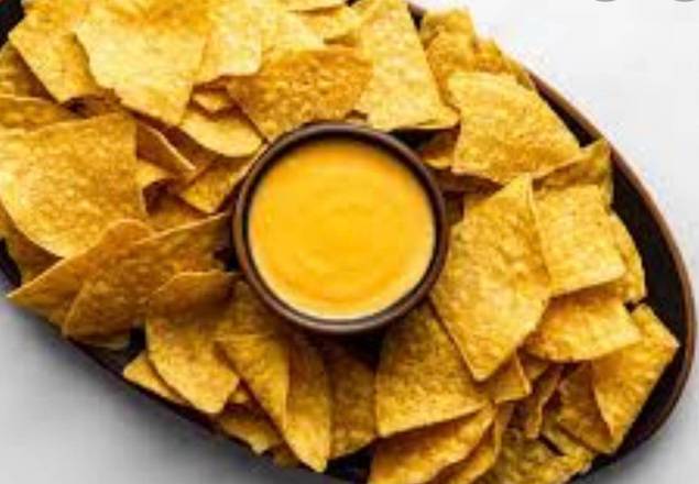 Order Regular Nachos food online from Angelou Mexican Grill store, San Jose on bringmethat.com