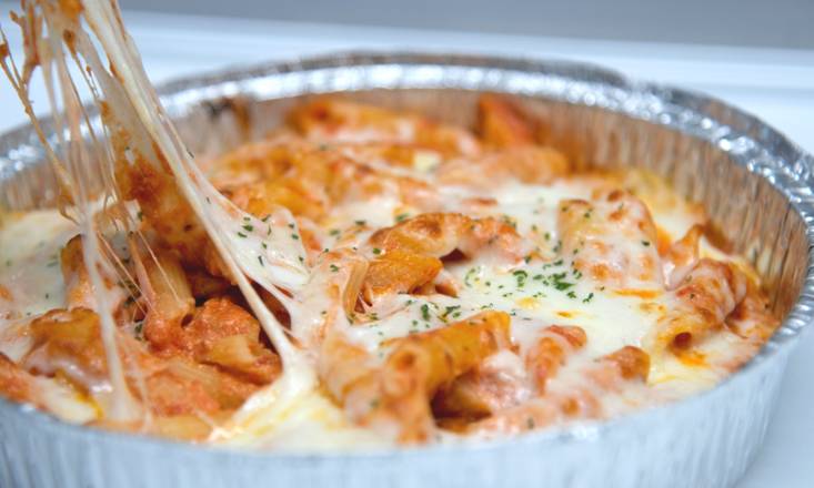 Order Baked Ziti w/ Ricotta food online from Mike's New York Pizzeria store, Ladera Heights on bringmethat.com