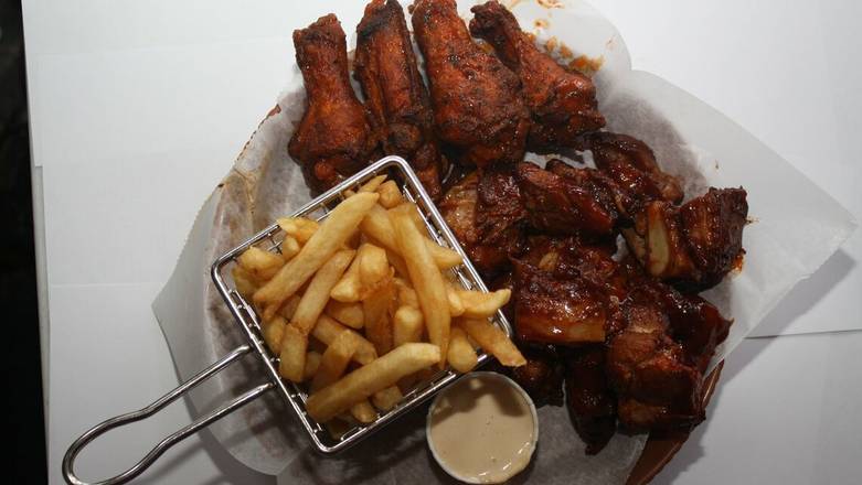 Order BBQ Rib Tip & Wing Combo food online from Sweetwater Tavern store, Eastpointe on bringmethat.com