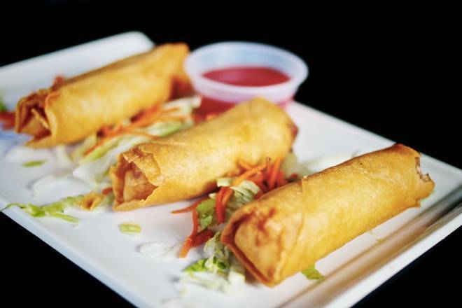 Order Veggie Egg Rolls (3 pcs) food online from Mei Mei's Kitchen store, Sunset Valley on bringmethat.com