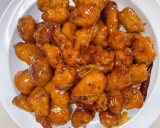 Order General T'so Chicken(spicy) food online from Dragon Garden Chinese Rest store, Avondale on bringmethat.com
