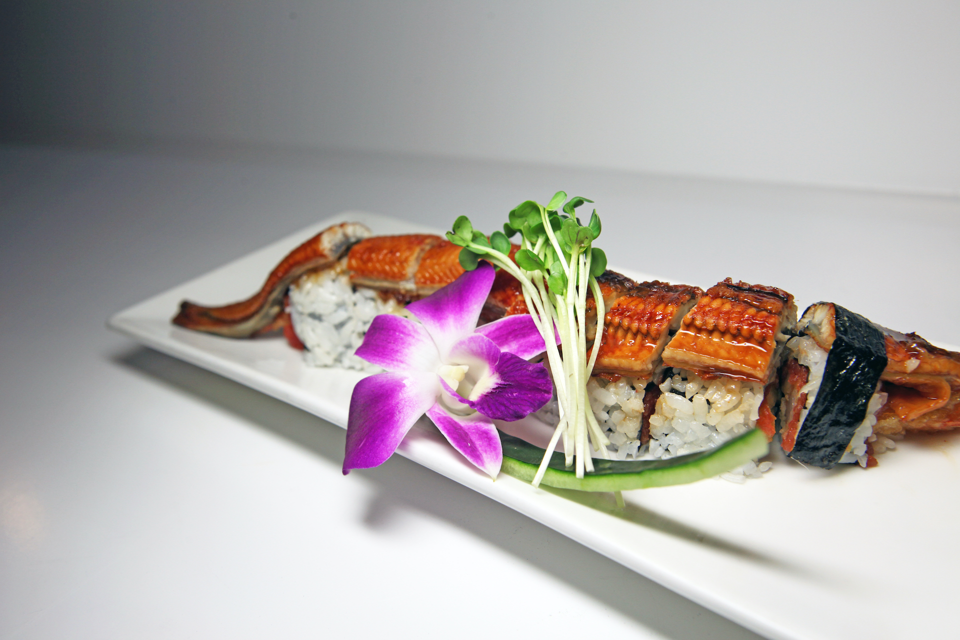 Order King Dragon Roll food online from Sushi Yoko store, Gardena on bringmethat.com