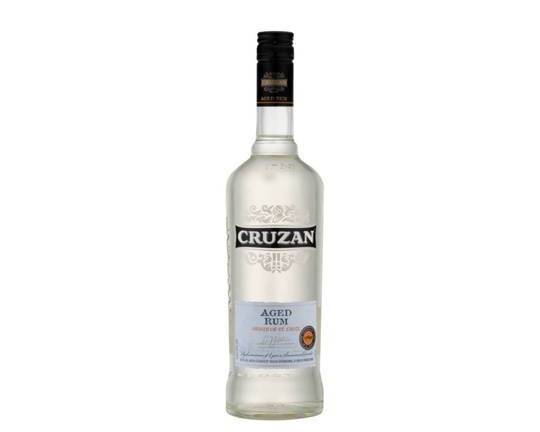 Order Cruzan Light, 750mL rum (40.0% ABV) food online from Cold Spring Liquor store, Liberty Hill on bringmethat.com