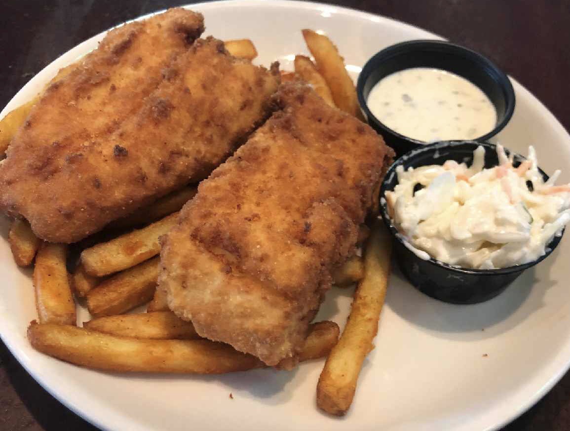 Order Kids' Fish & Chips food online from Jake N Joes Sports Grille store, Foxborough on bringmethat.com