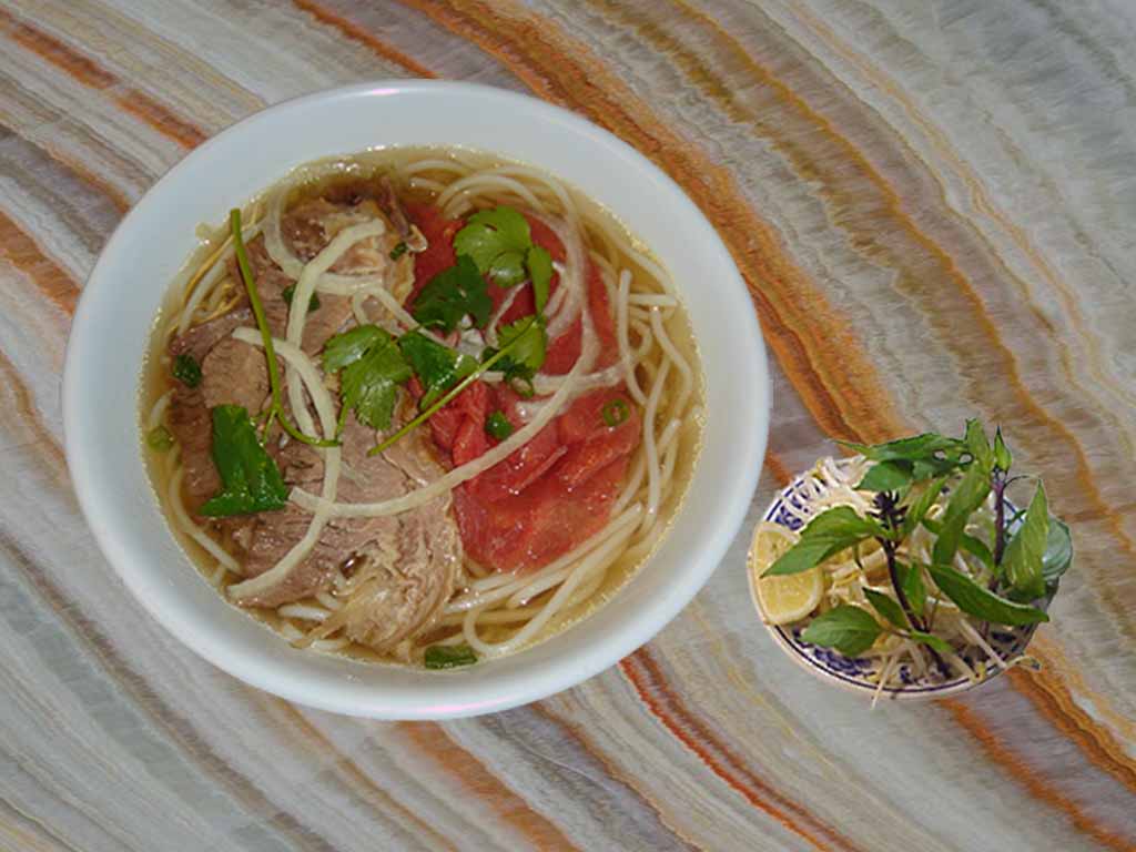 Order 207. Tender Beef and Beef Flank Noodle Soup food online from San Sun store, San Francisco on bringmethat.com