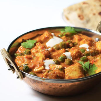 Order Mattar Paneer food online from Moguls Supper Club store, Daly City on bringmethat.com