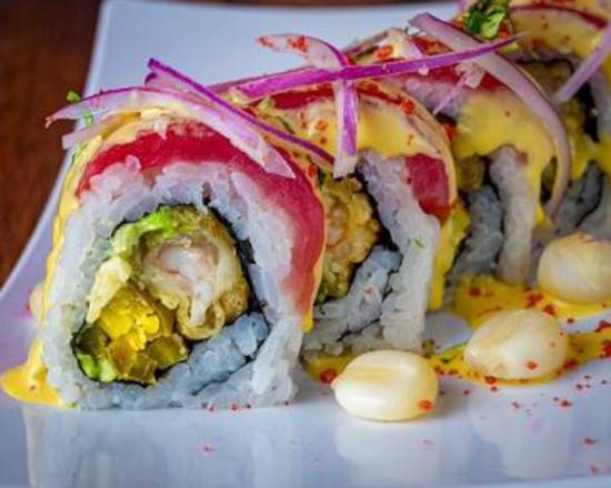 Order Melanie Roll food online from Sushi Runner Express store, South Miami on bringmethat.com