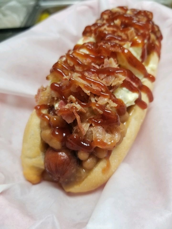 Order Backyard BBQ Dog food online from Steve Hot Dogs Tower Grove store, Saint Louis on bringmethat.com