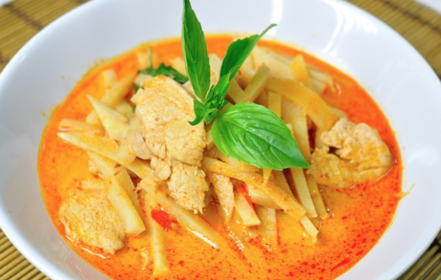 Order Red Curry with Jasmine Rice food online from Dean Noodles store, Rowland Heights on bringmethat.com