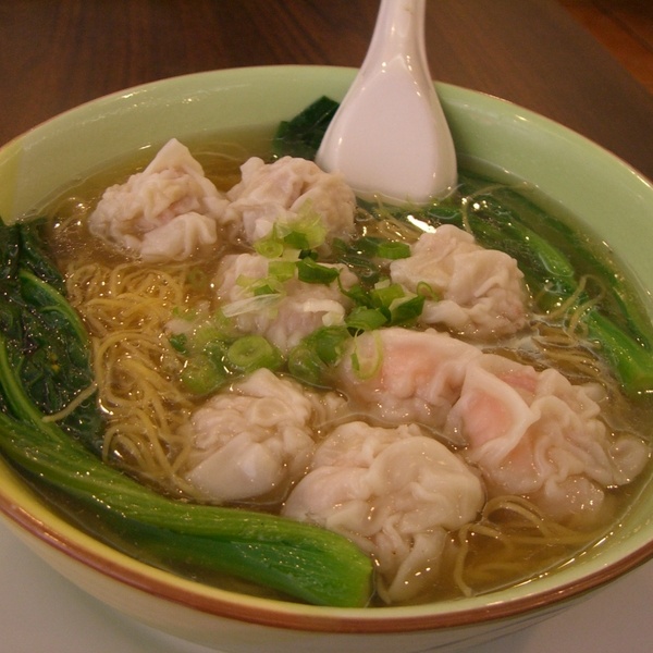 Order Won Ton Noodle Soup 雲呑湯麵 food online from Hang Ah Tea Room Llc store, San Francisco on bringmethat.com