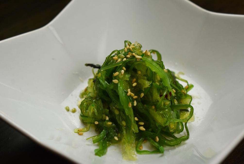 Order Seaweed Salad food online from Akaya Sushi, Izakaya & Ramen store, Richardson on bringmethat.com