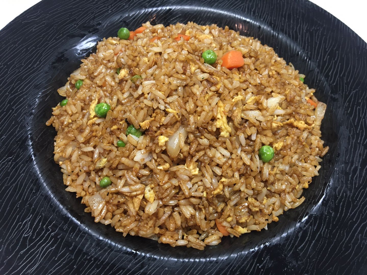 Order 92. Egg Fried Rice food online from Mandarin Chinese Cuisine store, Covina on bringmethat.com