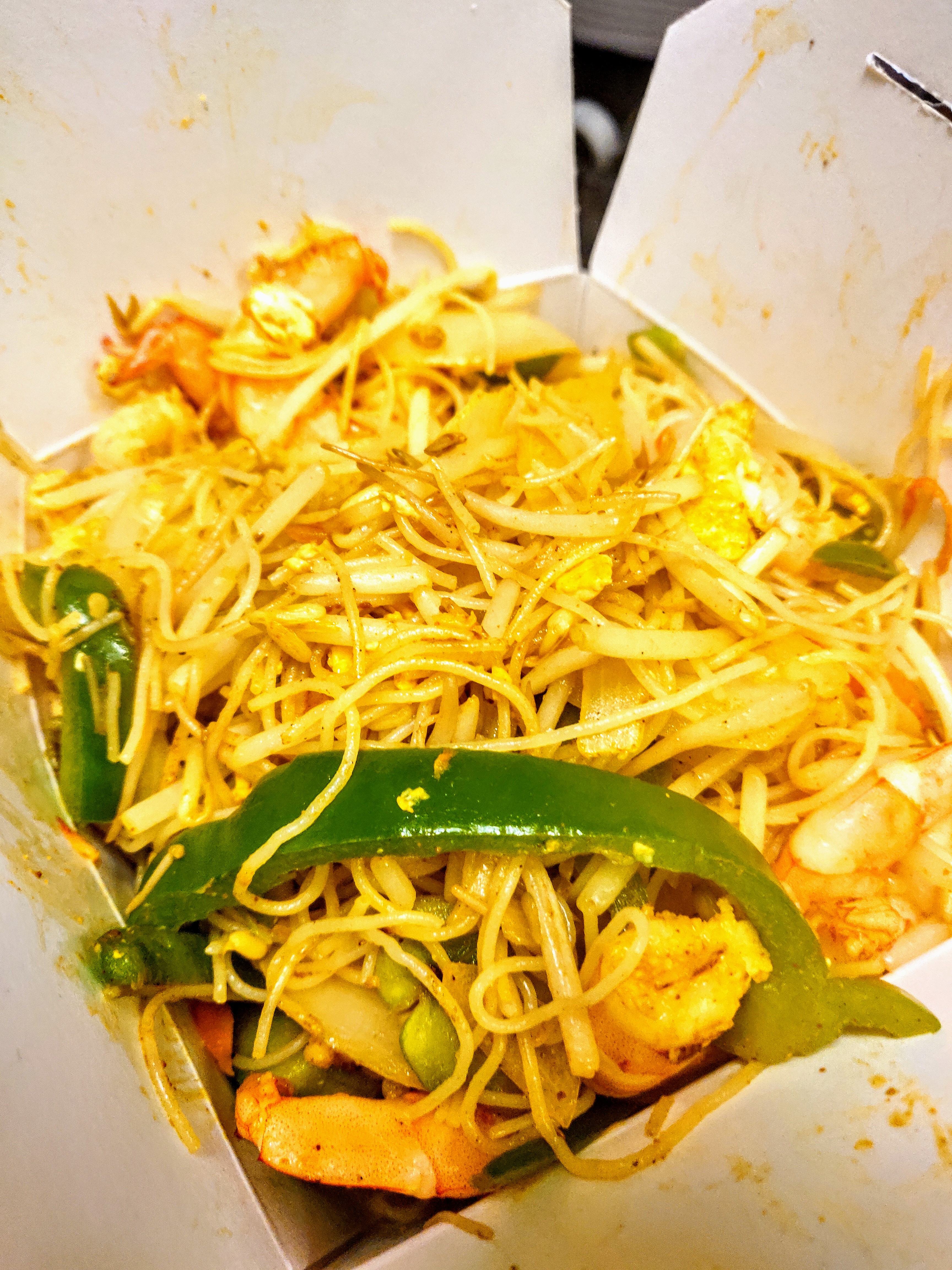 Order 354. Singapore Noodles food online from China Express store, Chicago on bringmethat.com