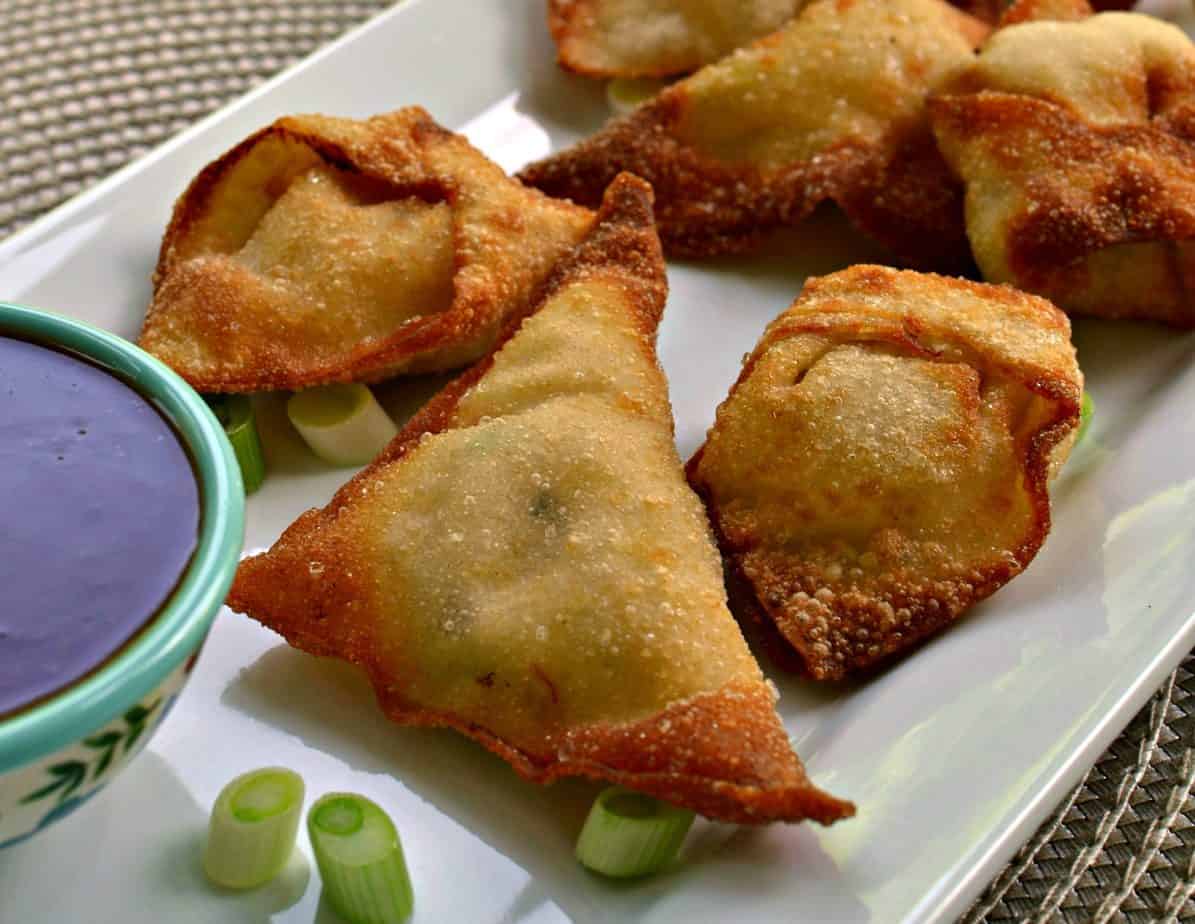 Order 5 Pieces Crab Rangoon food online from Chicot Hibachi Express store, Little Rock on bringmethat.com