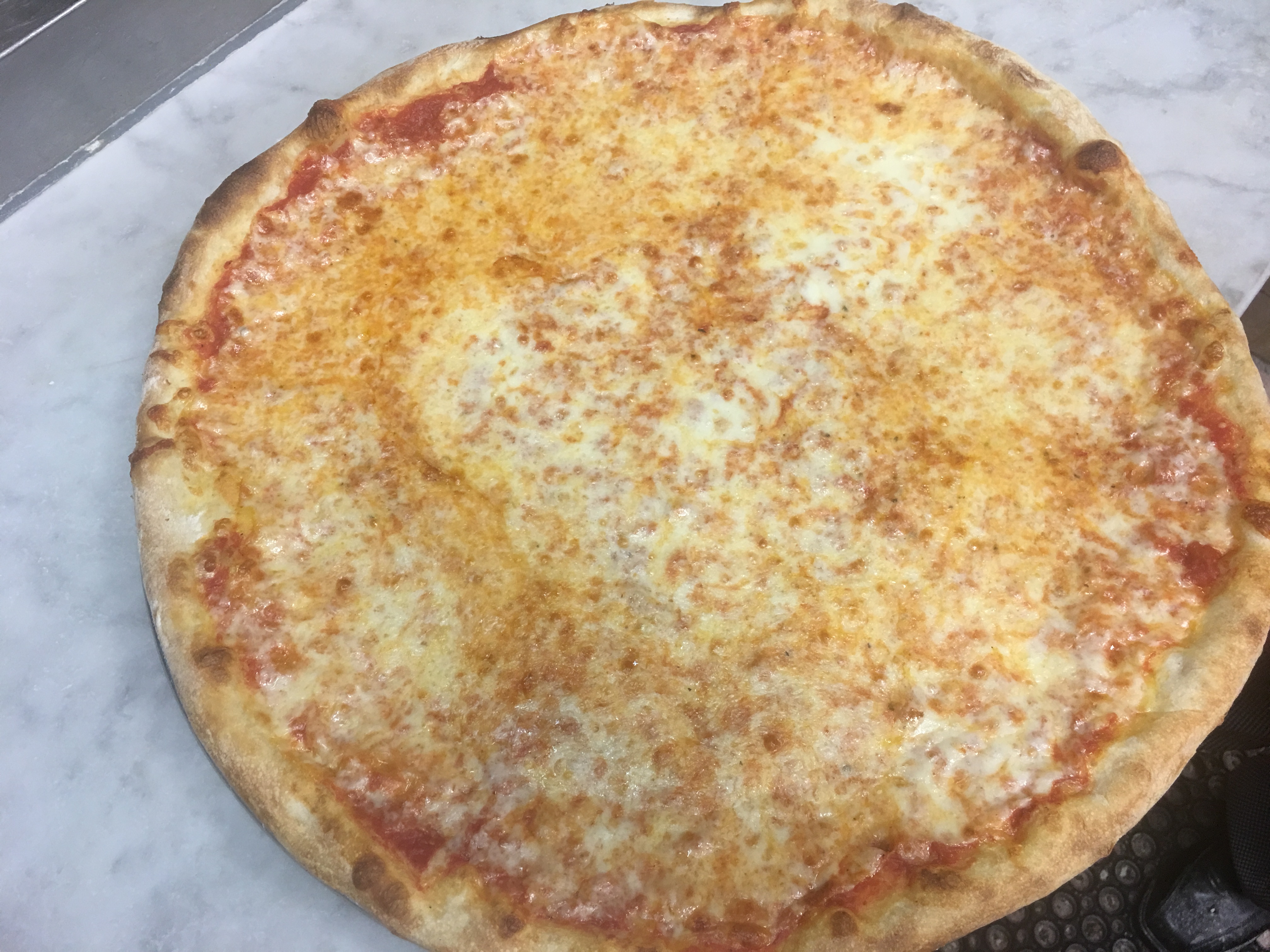 Order Cheese Round Pizza food online from Knapp Street Pizza store, Brooklyn on bringmethat.com
