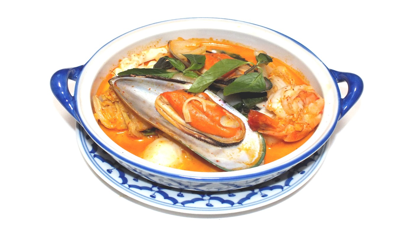 Order SF5. Hoo Mok Talay food online from Ruang Thai Restaurant store, Plano on bringmethat.com
