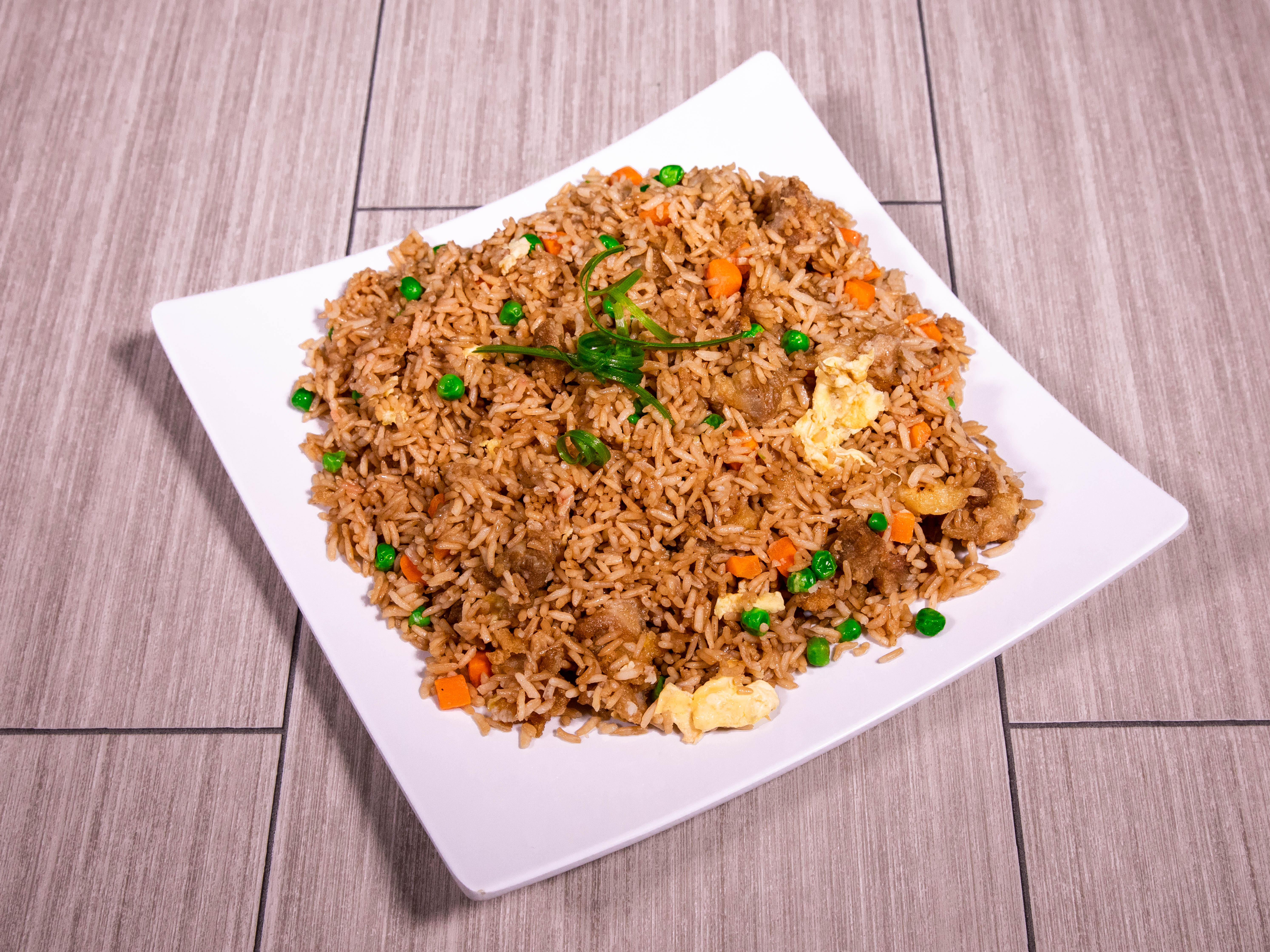 Order R2. Chicken Fried Rice food online from China Wok store, Beaver Falls on bringmethat.com