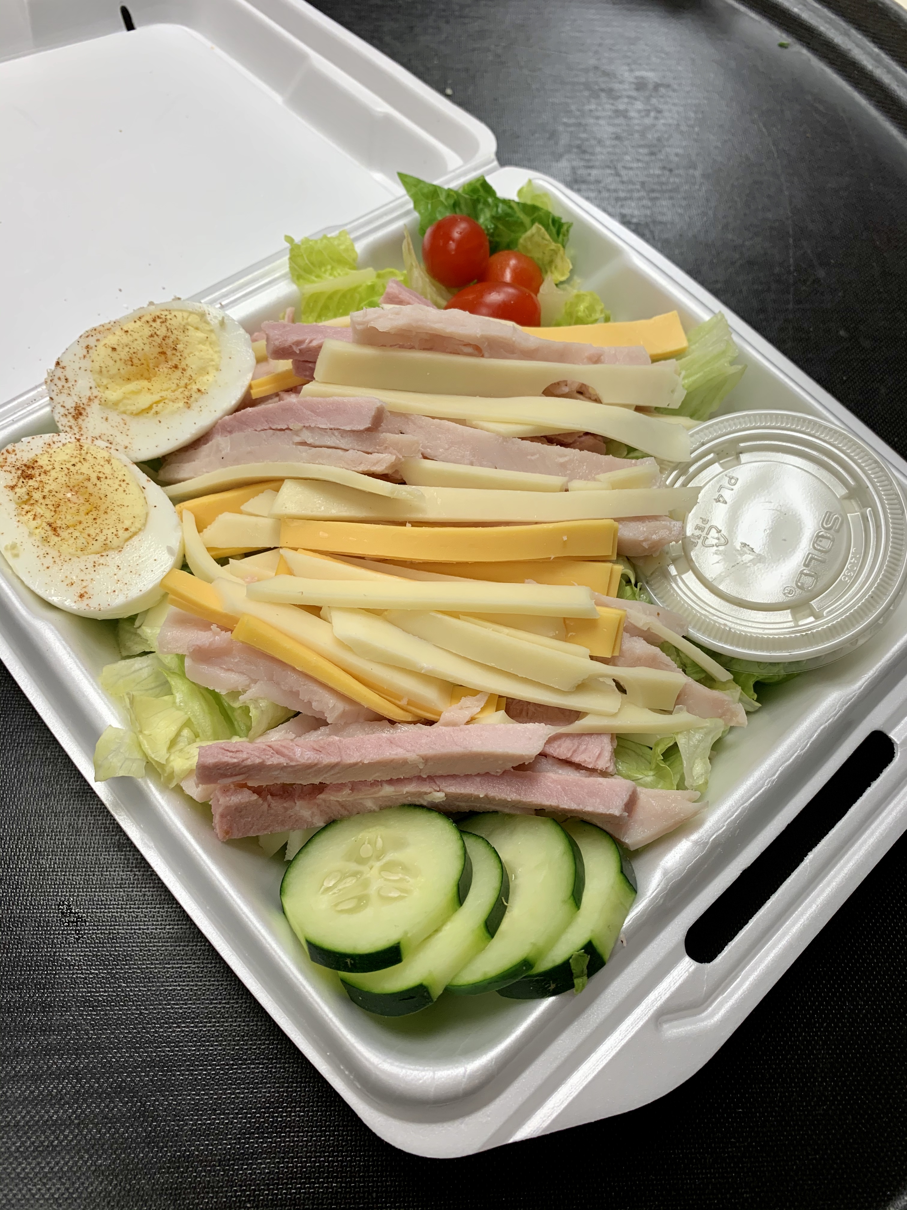 Order Chef Salad food online from Moms Restaurant store, Trenton on bringmethat.com