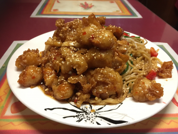 Order Sesame Chicken Lunch Plate food online from Golden Kim Tar store, San Francisco on bringmethat.com