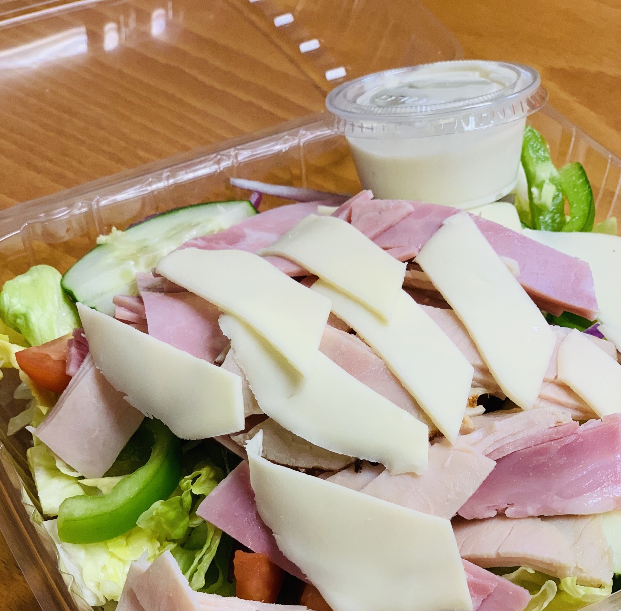 Order Chef’s Salad food online from Gusto Pizza store, Delmar on bringmethat.com