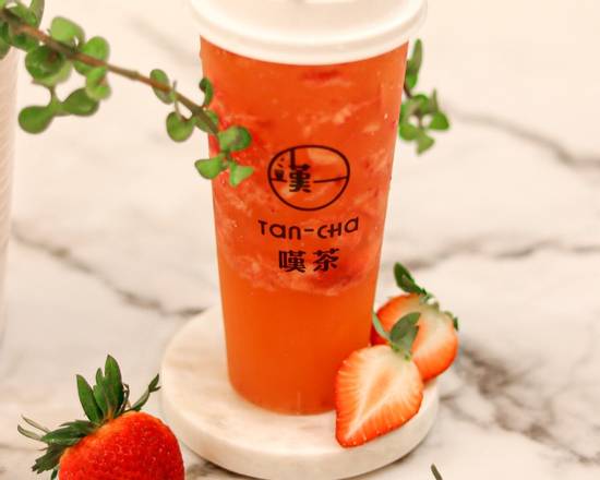 Order Strawberry Green Tea food online from Tan Cha store, San Diego on bringmethat.com
