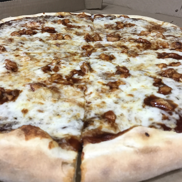Order 12" BBQ Chicken Pizza food online from Demo Pizzeria & Deli store, Raleigh on bringmethat.com