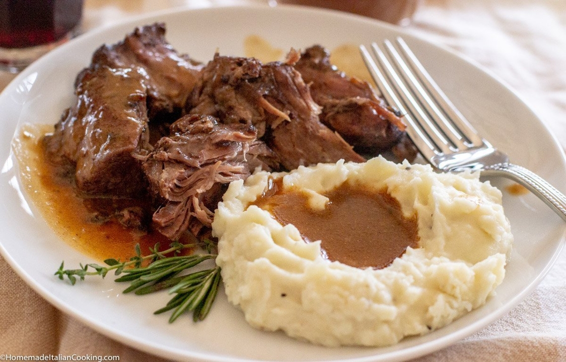 Order Pot Roast food online from Mrs. P and Me store, Mount Prospect on bringmethat.com