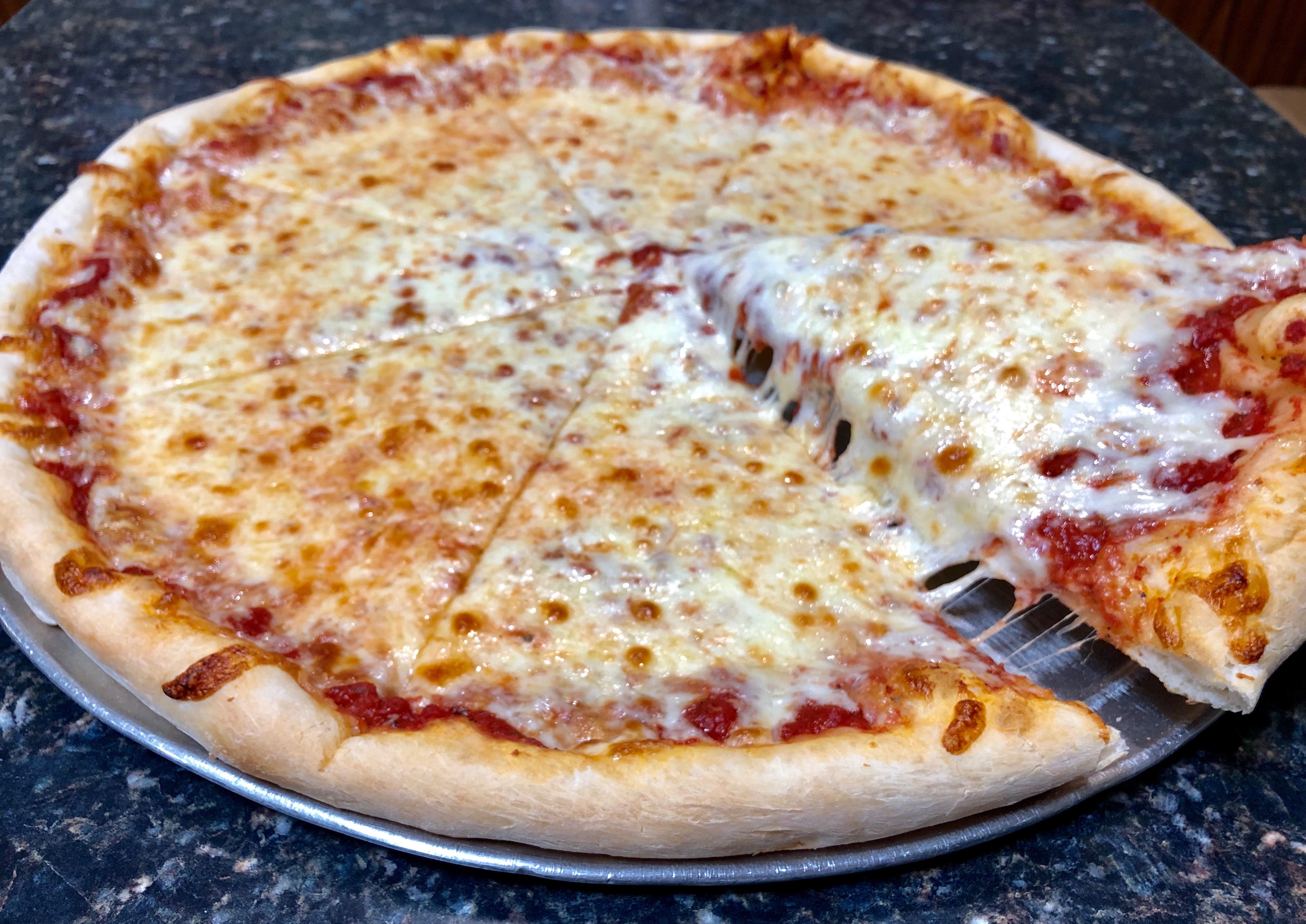 Order Regular Pizza food online from Kasa Pizza store, Cresco on bringmethat.com