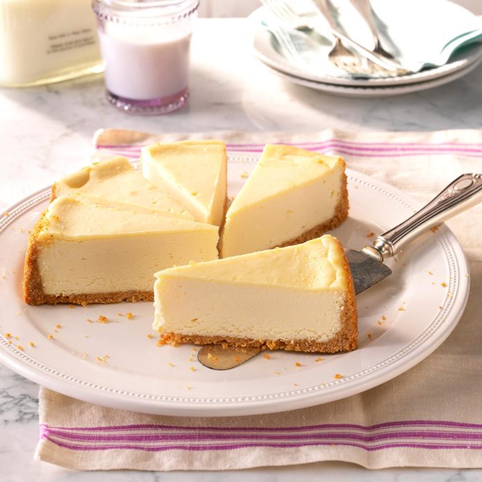 Order Cheesecake food online from Sub Shoppe store, Maple Shade on bringmethat.com