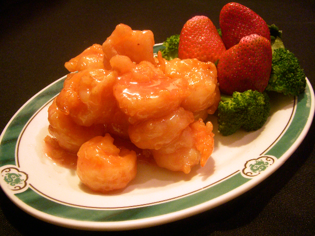 Order Crispy Strawberry Shrimp food online from Mandarette Cafe store, Los Angeles on bringmethat.com