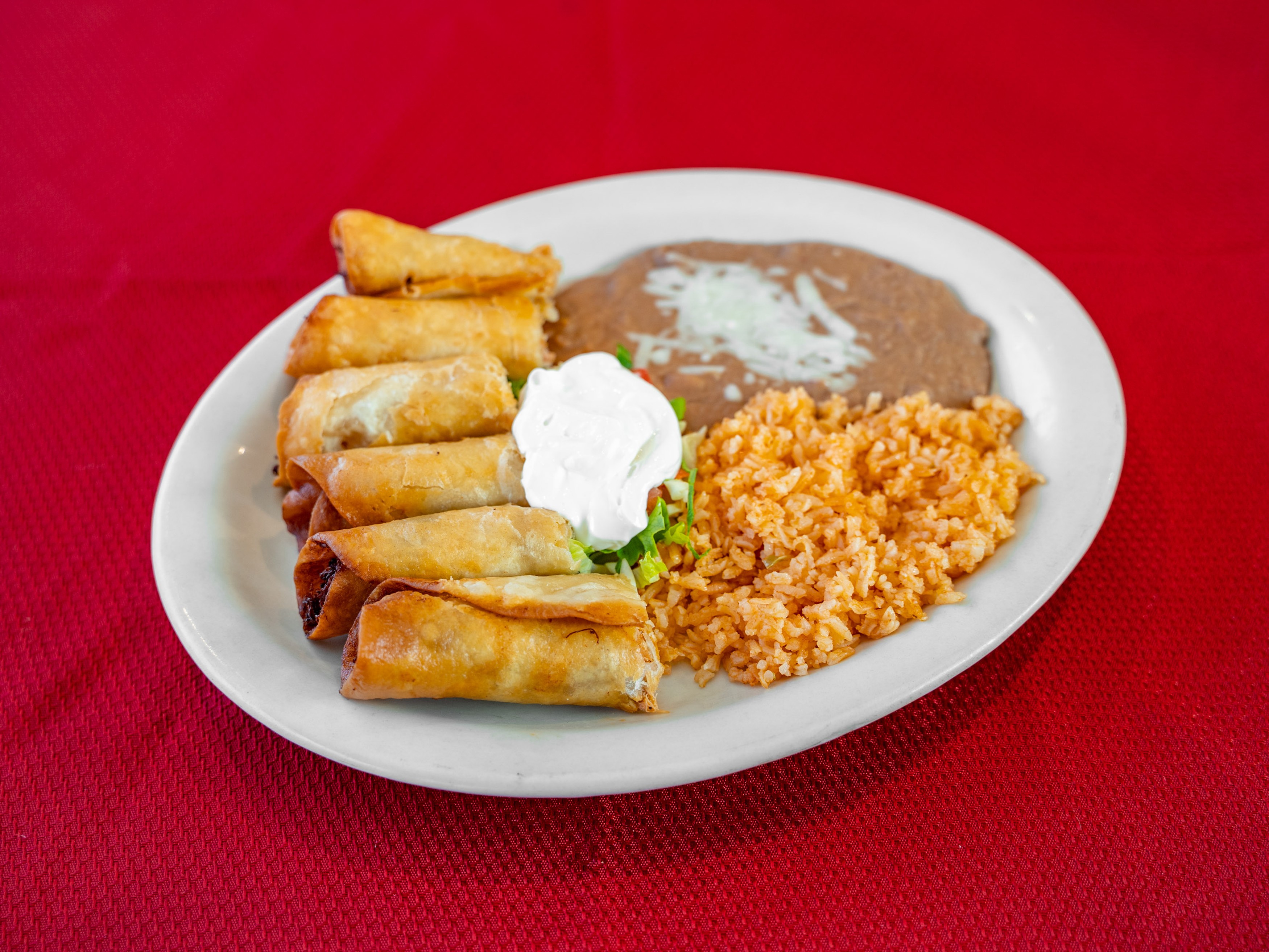 Order Flautas Lunch food online from Ciscos Taqueria store, Marysville on bringmethat.com