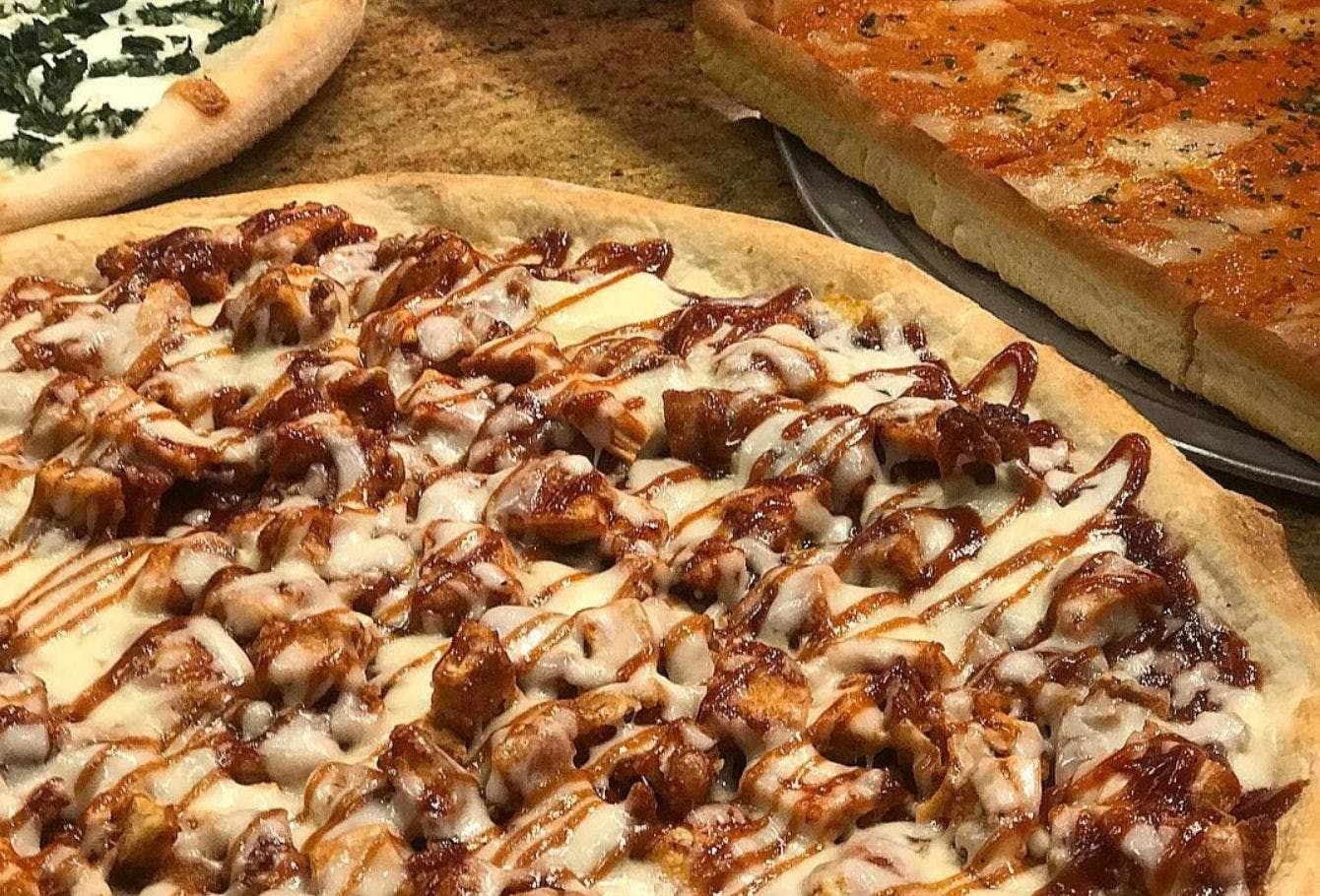 Order BBQ Chicken Pizza - Pizza food online from Ciminelli Pizza store, Bethpage on bringmethat.com
