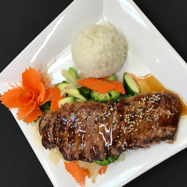 Order 1. Sakura Chef's Special Teriyaki Steak food online from Sakura Asian Fusion store, Kissimmee on bringmethat.com