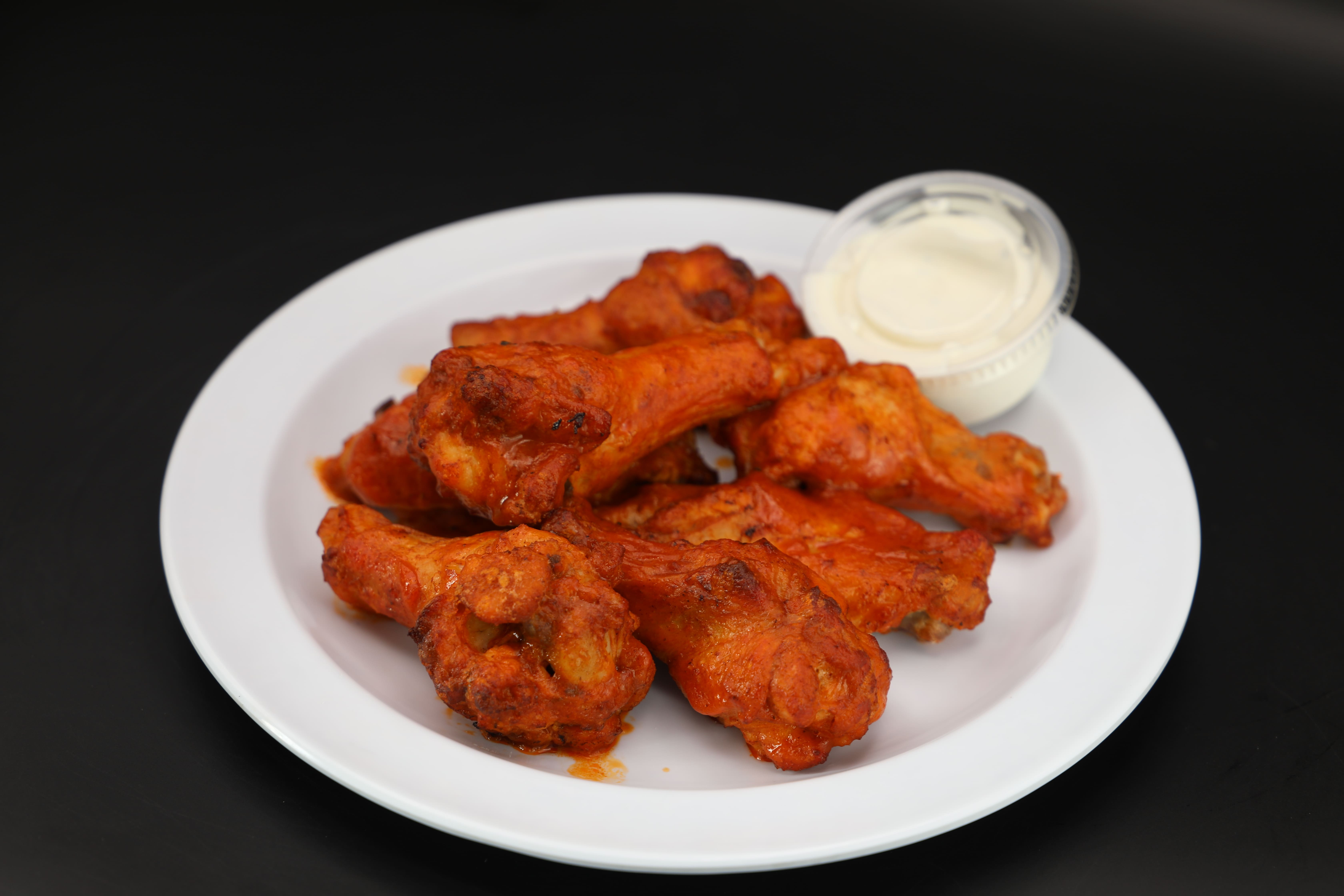 Order Chicken Wings food online from Giovanni's store, Carpinteria on bringmethat.com