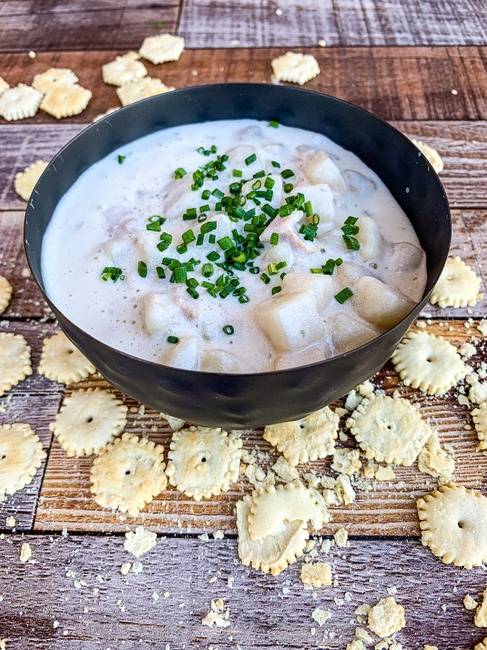 Order Clam Chowder Cup food online from Skrimp Shack store, Holly Springs on bringmethat.com