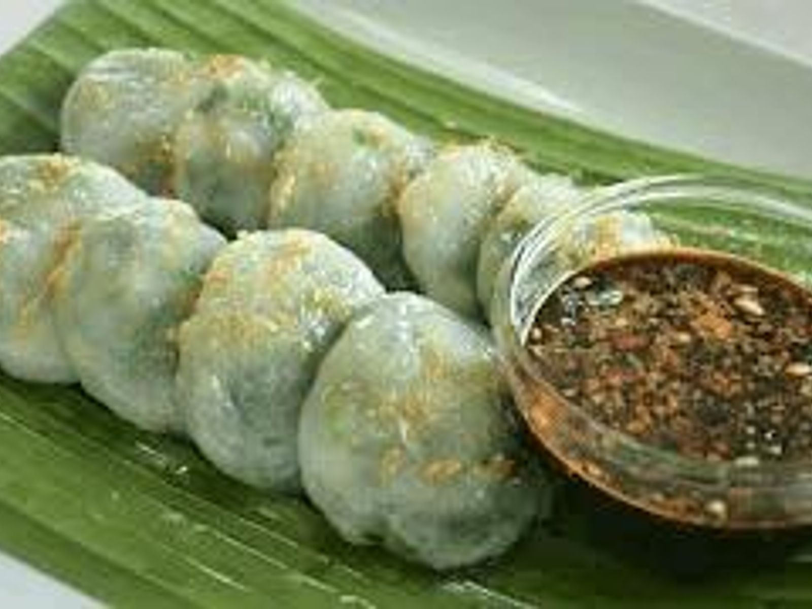 Order Chive Vegetable Dumplings food online from Similan Thai & Sushi Restaurant store, Chicago on bringmethat.com