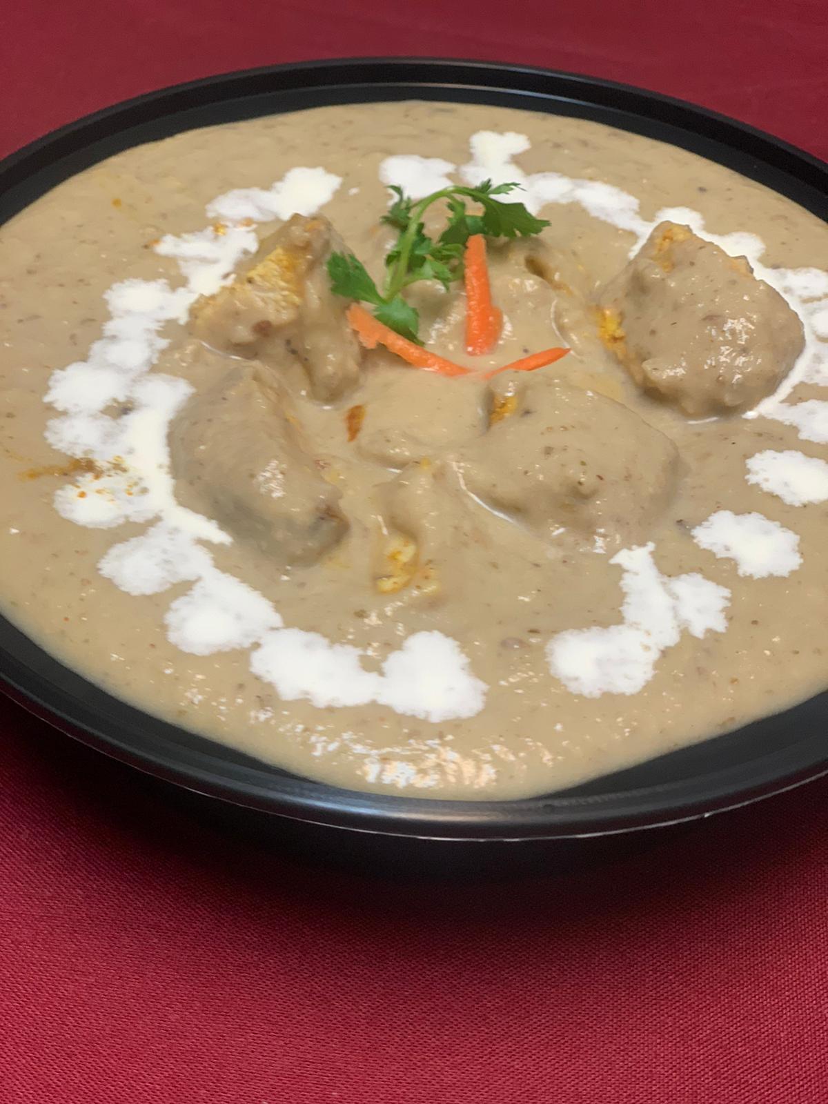 Order Chicken Korma (16 oz.) food online from Chef of India store, Jersey City on bringmethat.com