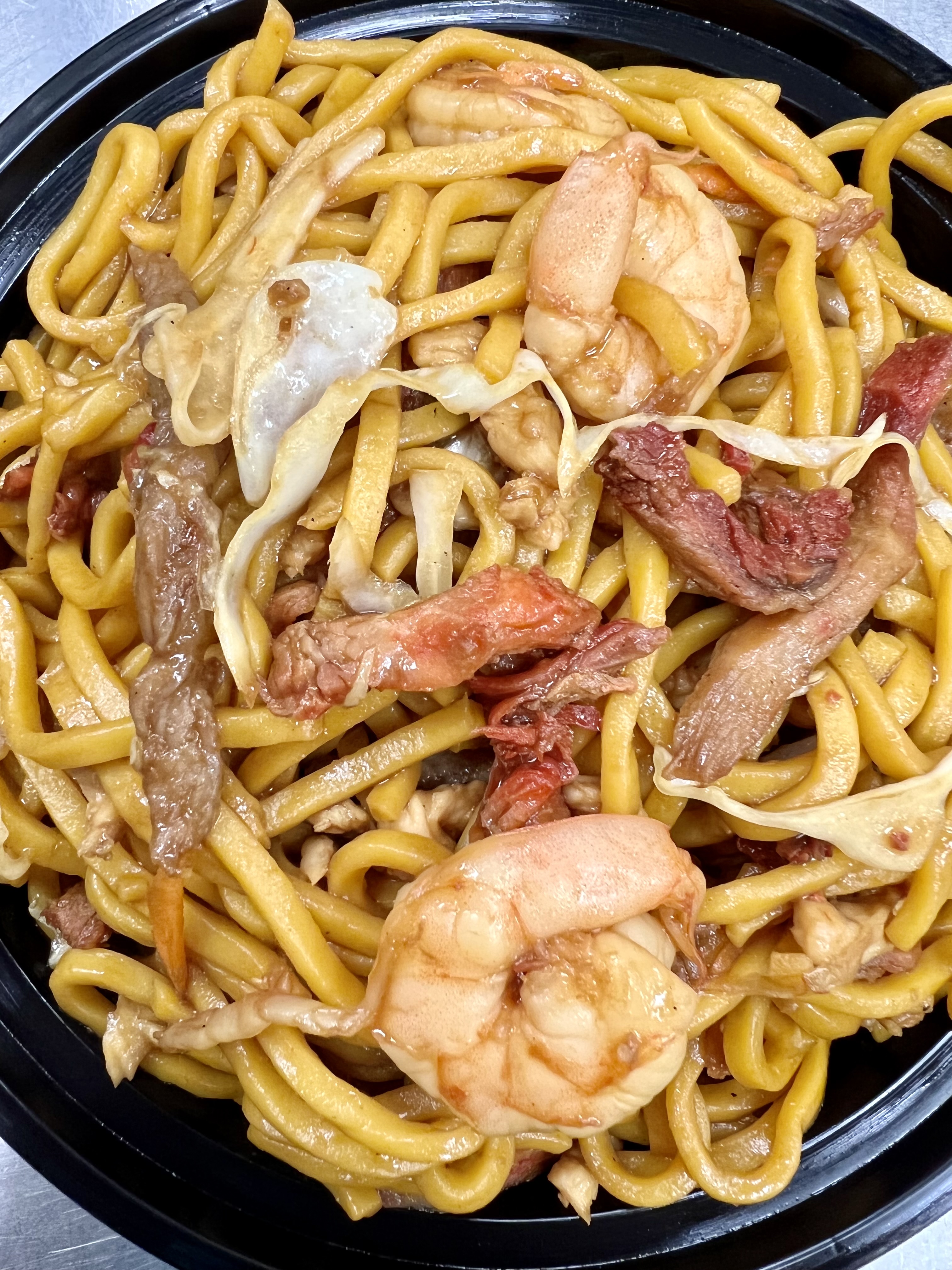 Order Lo Mein Combo food online from Montclair Chinese Cuisine store, Dumfries on bringmethat.com