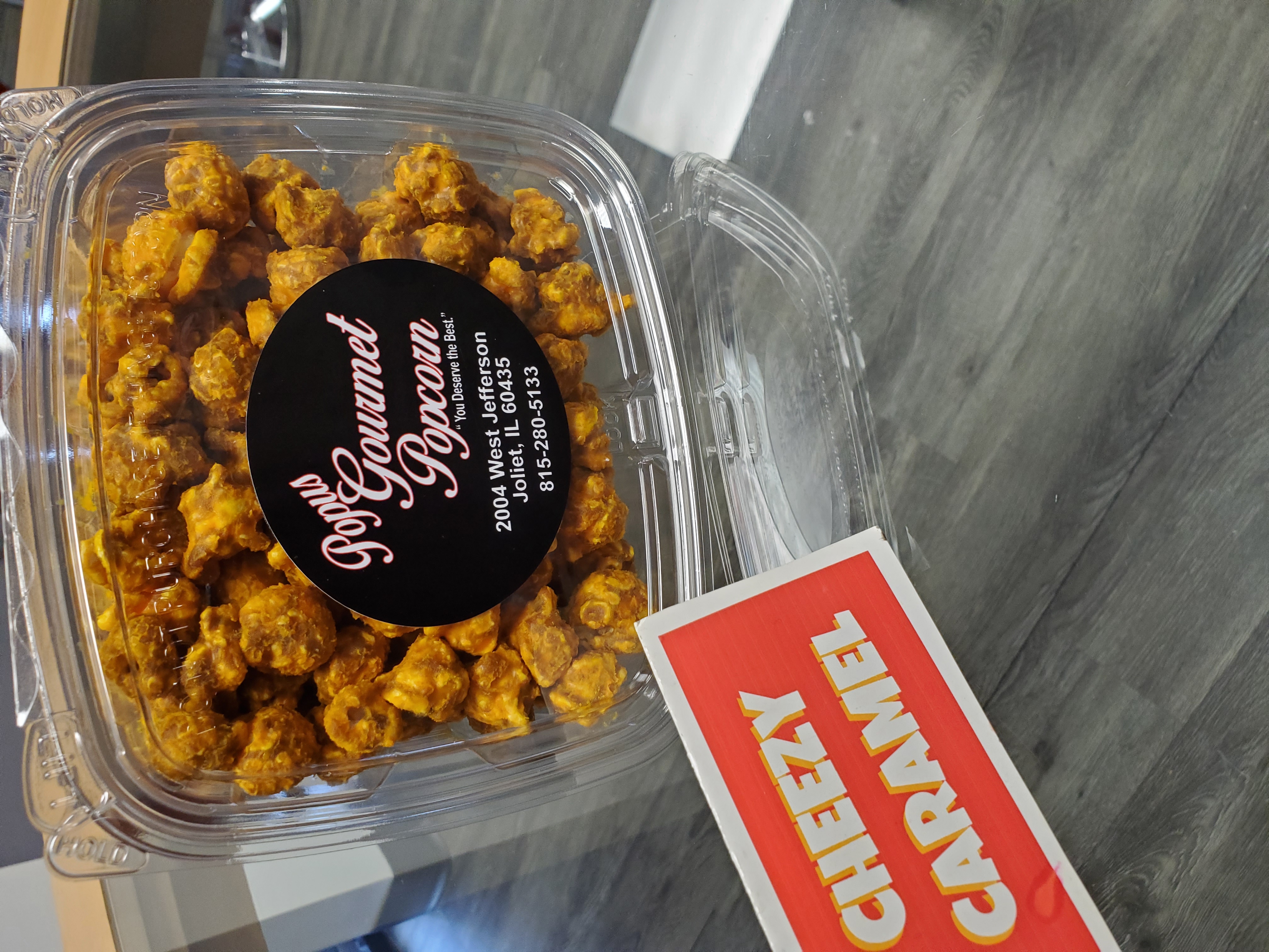 Order Cheesy Caramel food online from Popus Gourmet Popcorn store, Joliet on bringmethat.com